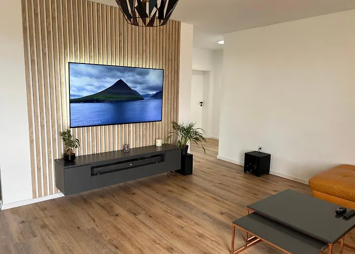 Moderny Stylovy Domcek S Virivkou-jacuzzi Ferienhaus *